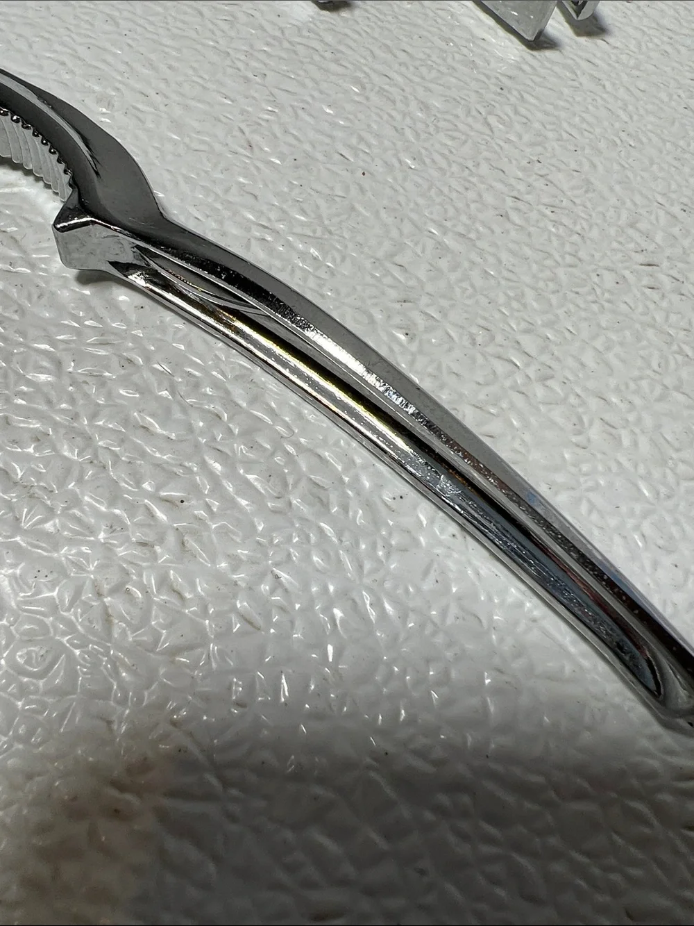 Set of Chrome Nutcracker Seafood Pliers - Shiny Silver 9Items